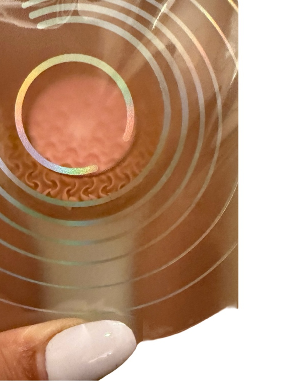 iO Rose Gold Facial Cleansing Device - Picture 4 of 10